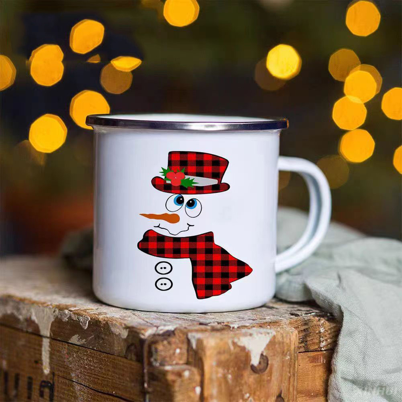 Tasse à café en émail vintage avec des designs de Noël personnalisés