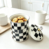 Pot de bonbons en émail damier rétro
